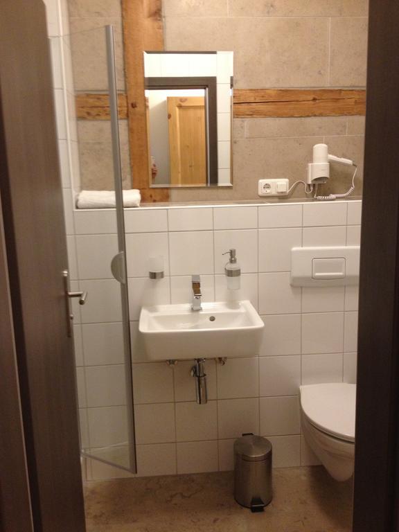 Old Town Guesthouse Erlangen Rum bild